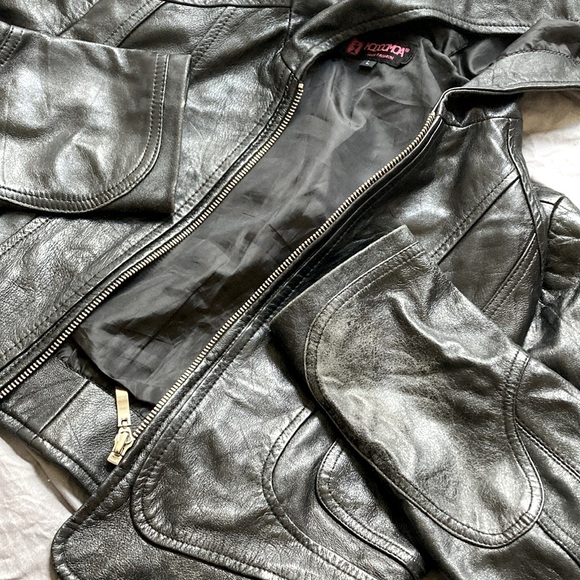 Cropped Leather Hooded Jacket - Picture 3 of 5